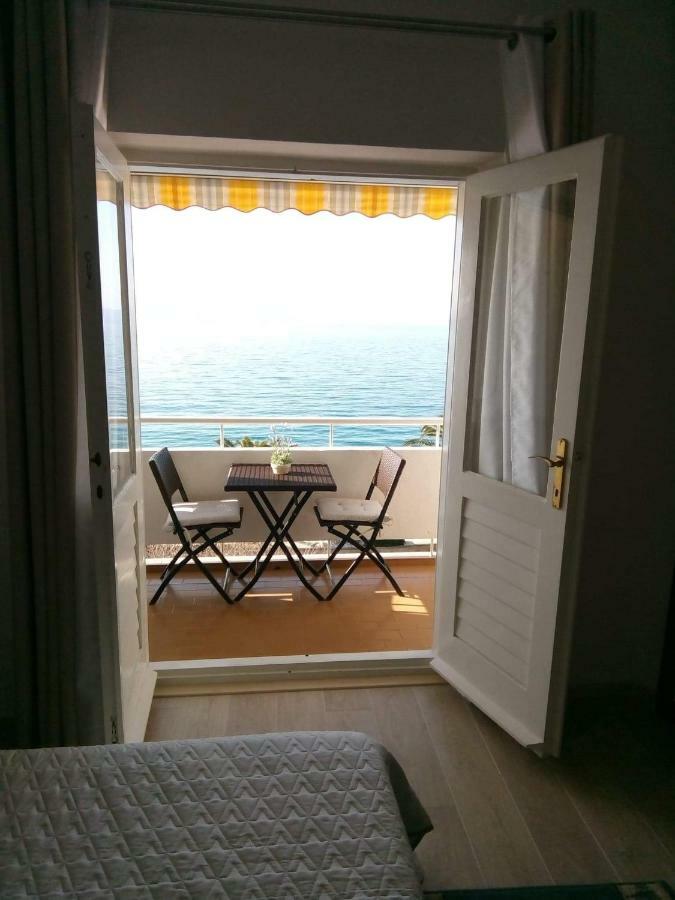 פודגורה Apartments And Rooms Niksa מראה חיצוני תמונה